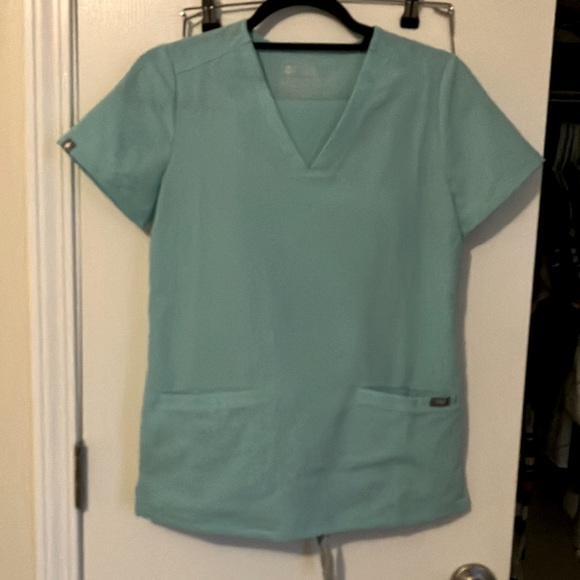 Scrubs - Picture 2 of 5